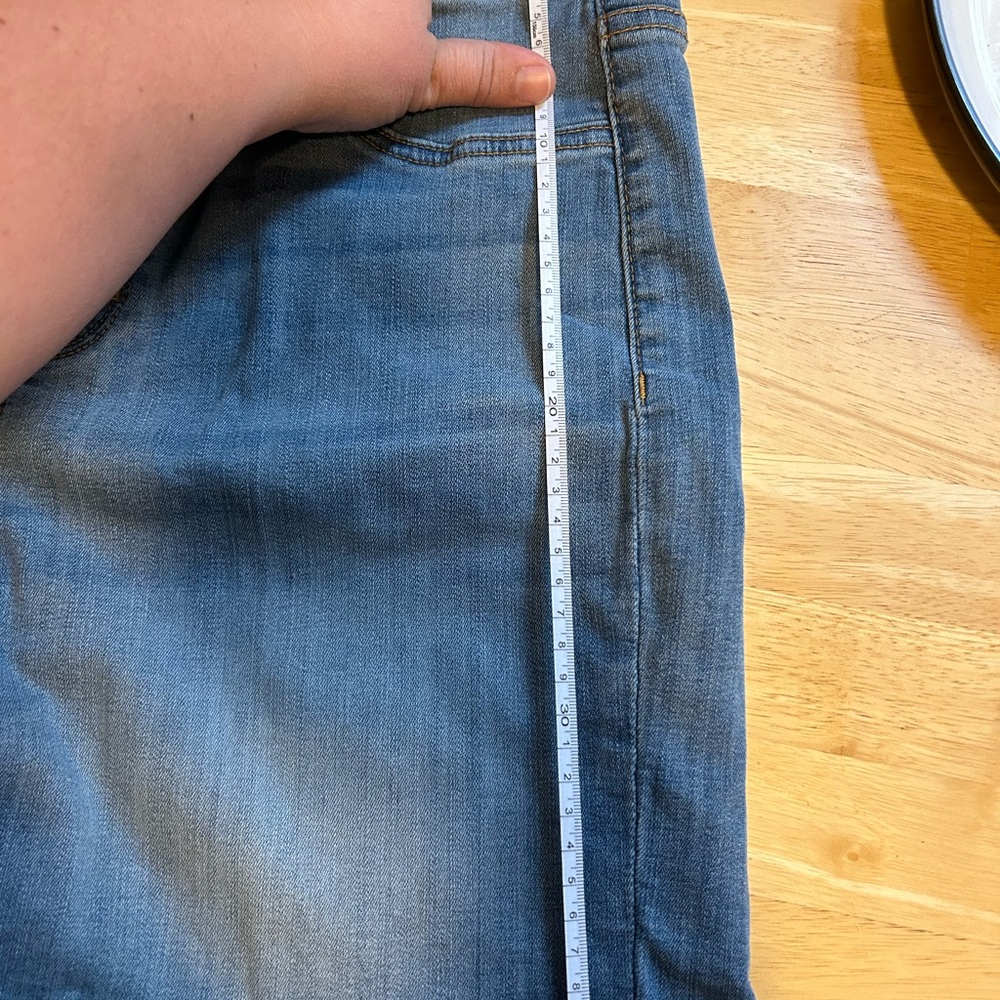 Judy blue pull on shorts xl